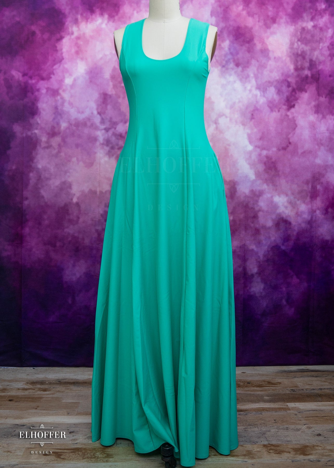 Essential Scorpio Maxi Dress - Princess Green