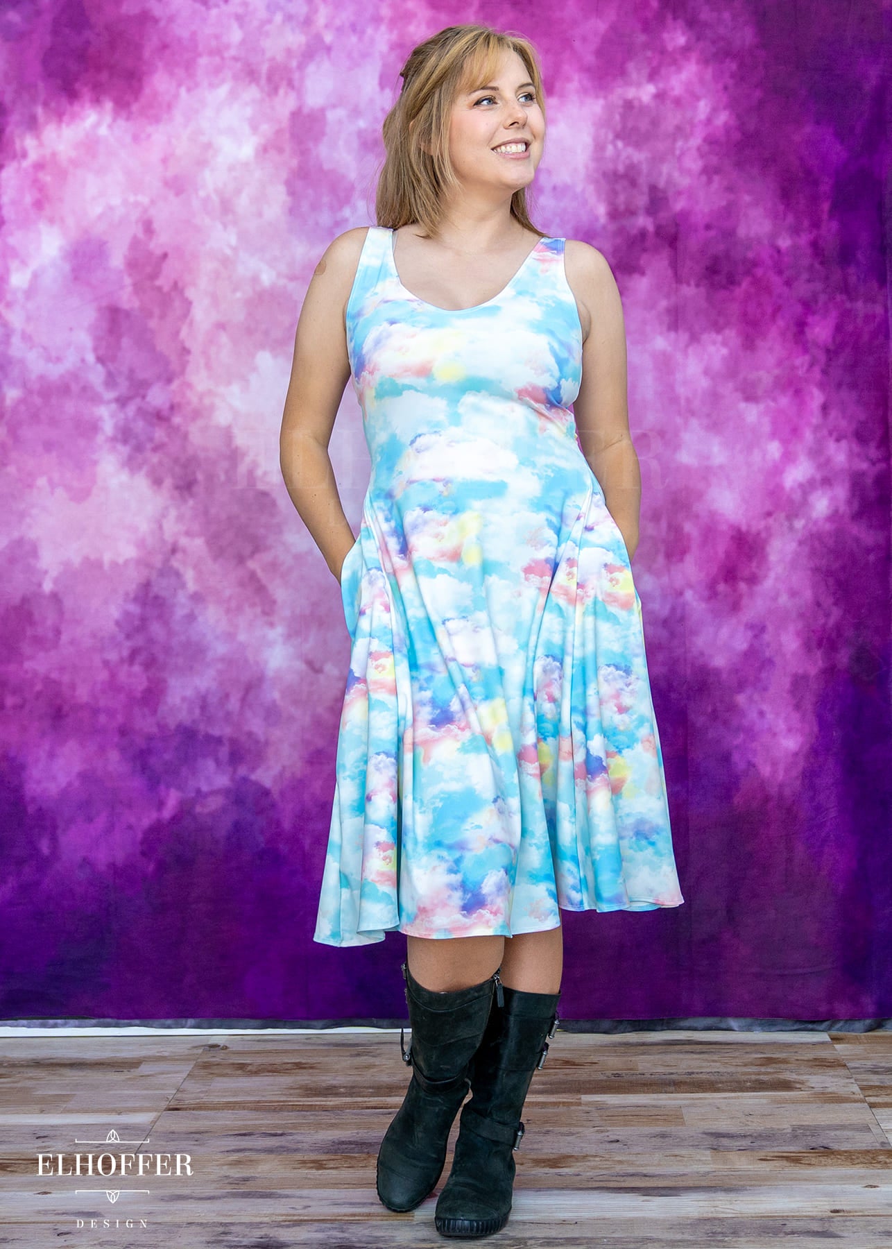 Essential Aquarius Knee Length Dress