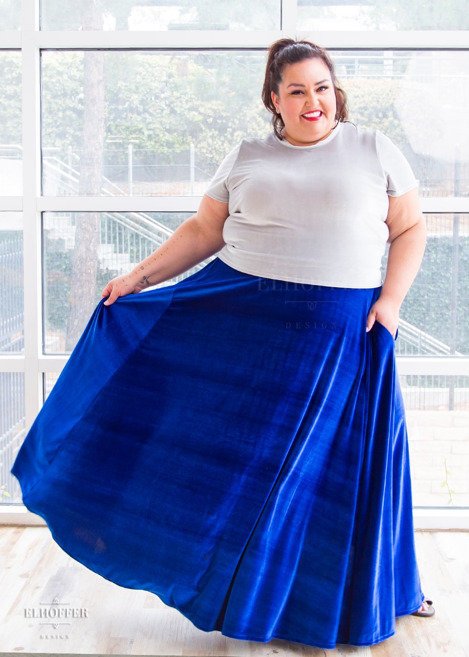 grå faglært Primitiv Essential Cindy Maxi Skirt - Sapphire Velvet – Elhoffer Design