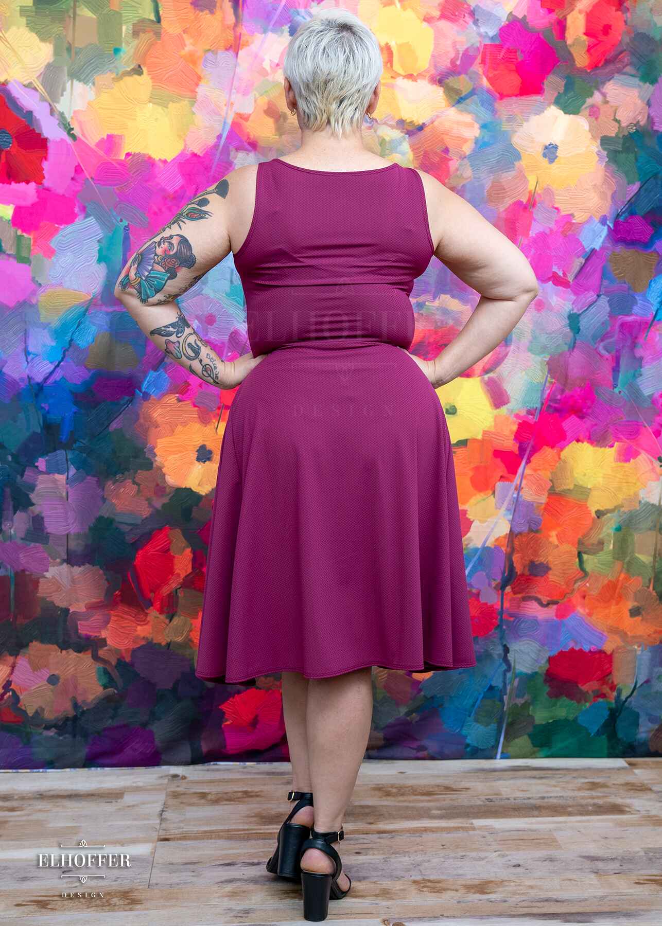 Essential Aquarius Knee Length Dress - Chaos Raspberry