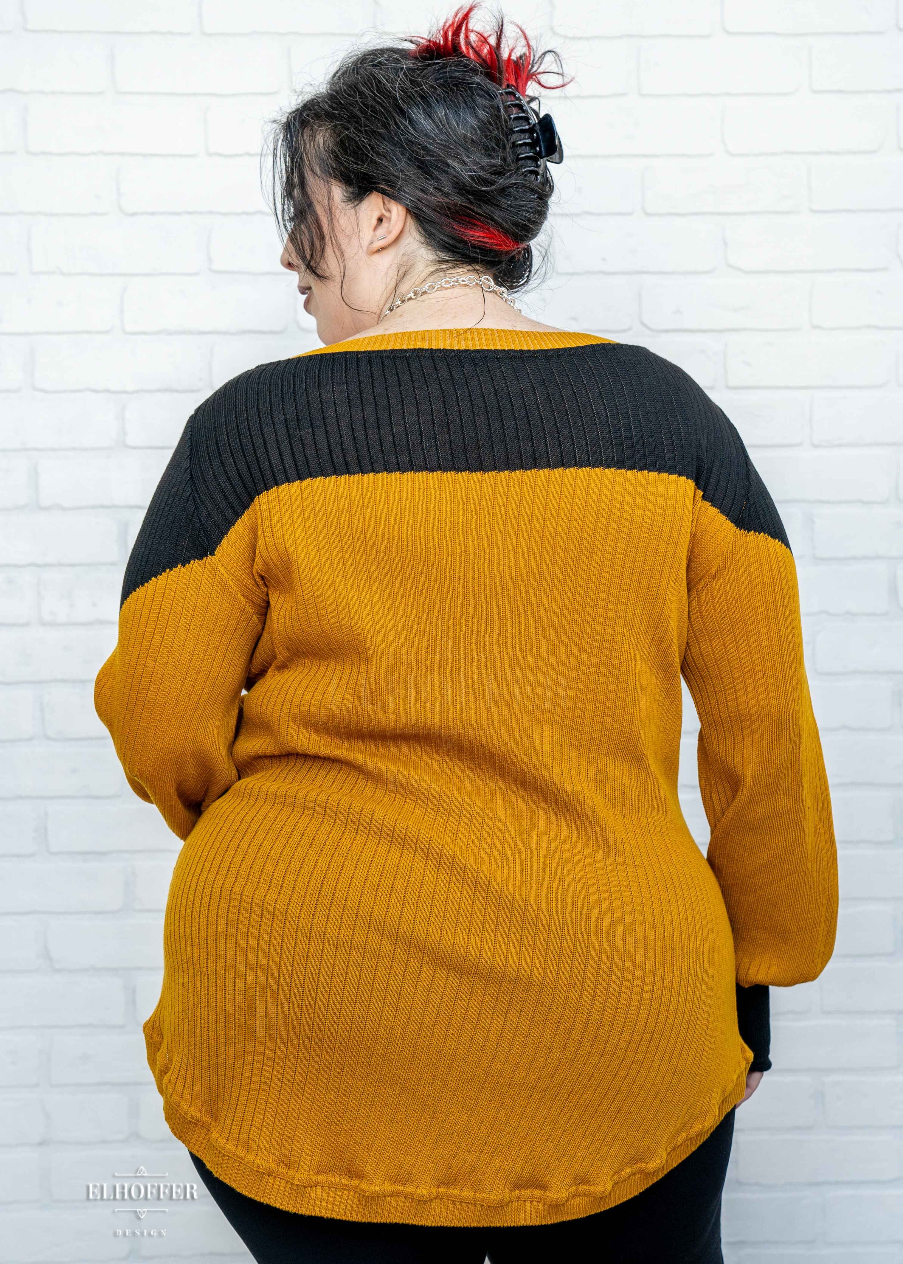 PREORDER - Interstellar Crew Oversize Sweater - Generational Gold