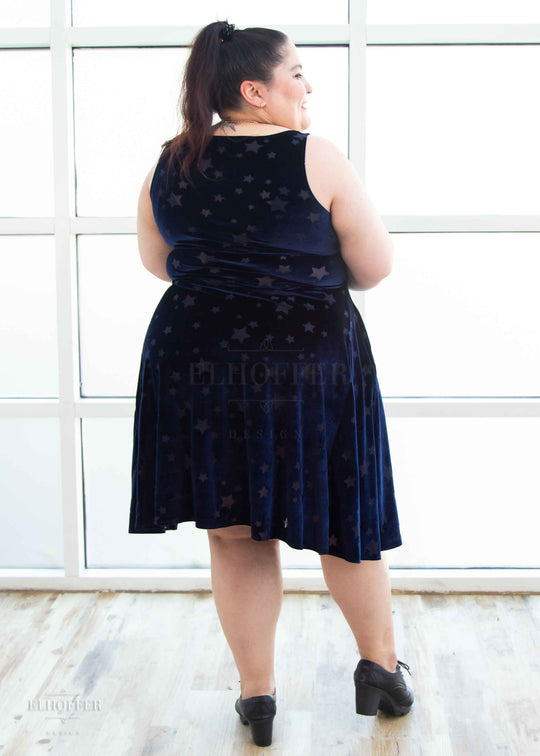 Essential Aquarius Knee Length Dress - Navy Stars Burnout