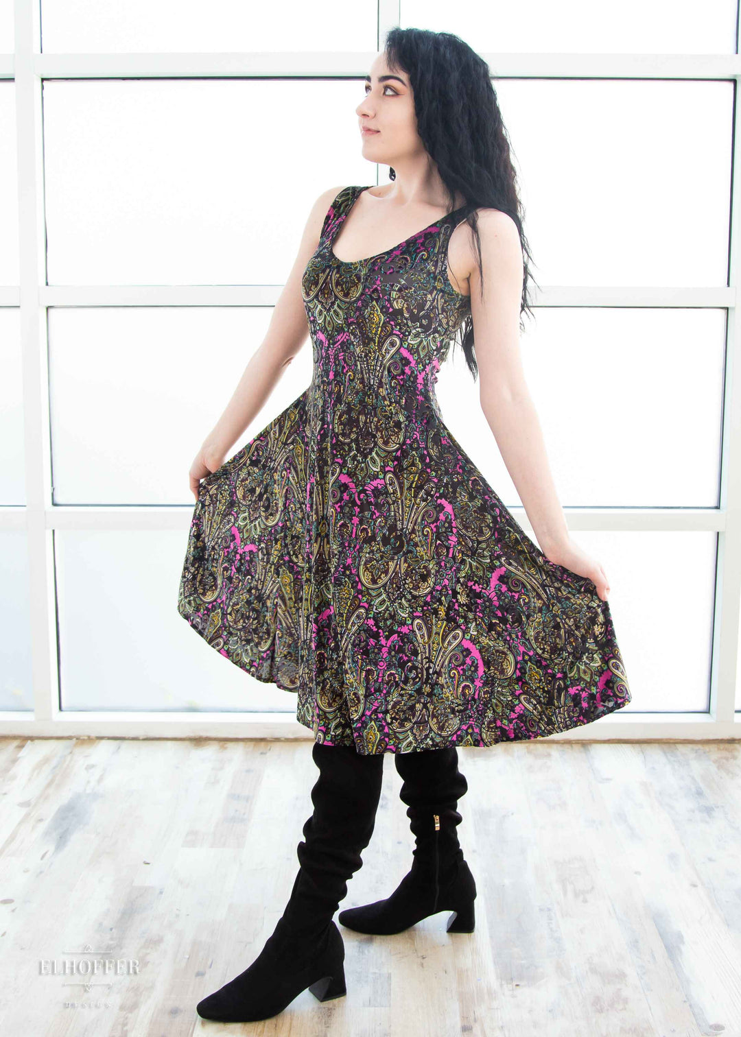 Essential Aquarius Knee Length Dress - Pink Paisley Burnout