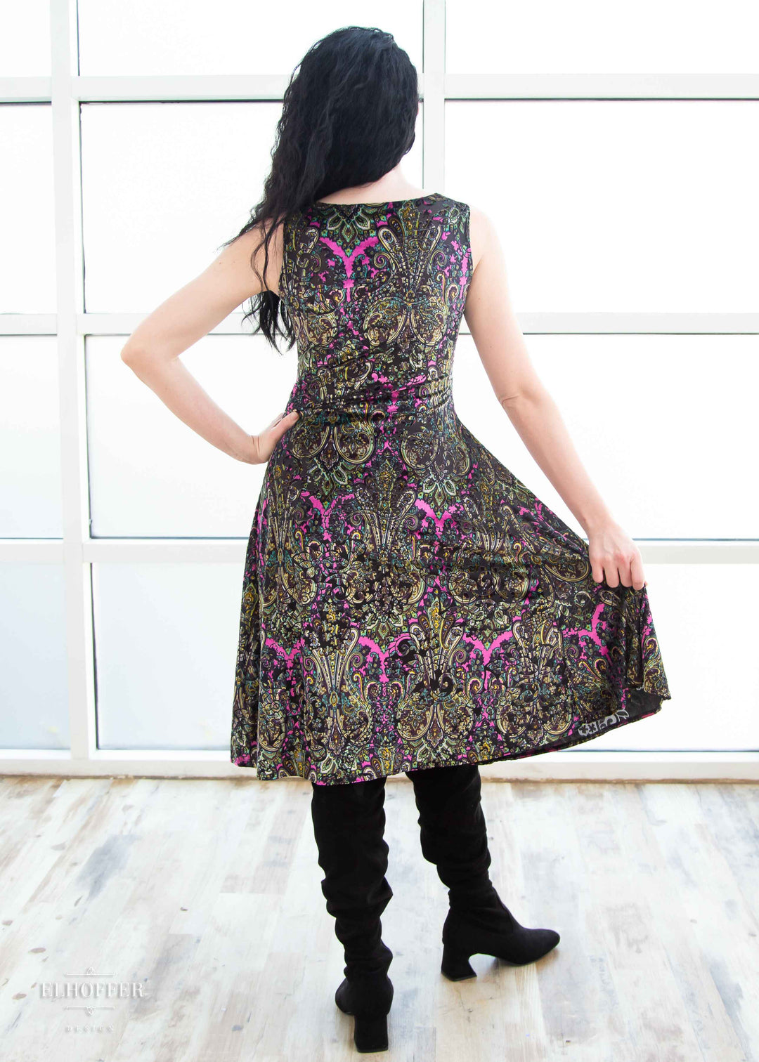 Essential Aquarius Knee Length Dress - Pink Paisley Burnout