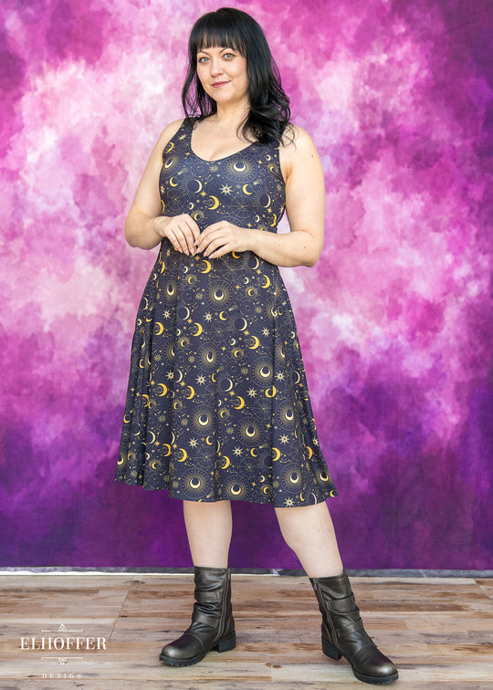 Essential Aquarius Knee Length Dress - Celestial Magic