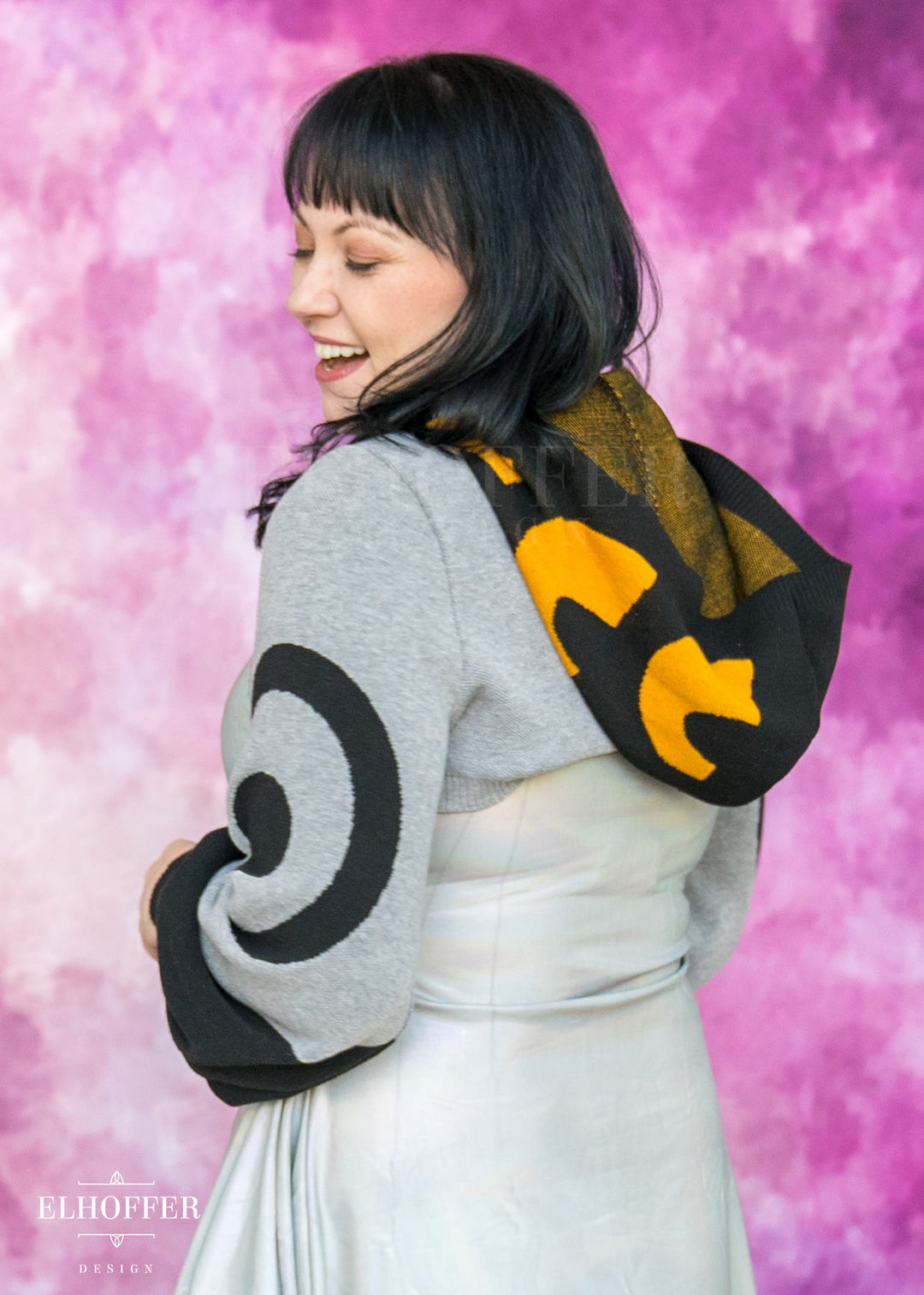 Sassy Magpie Capricorn Hooded Crop