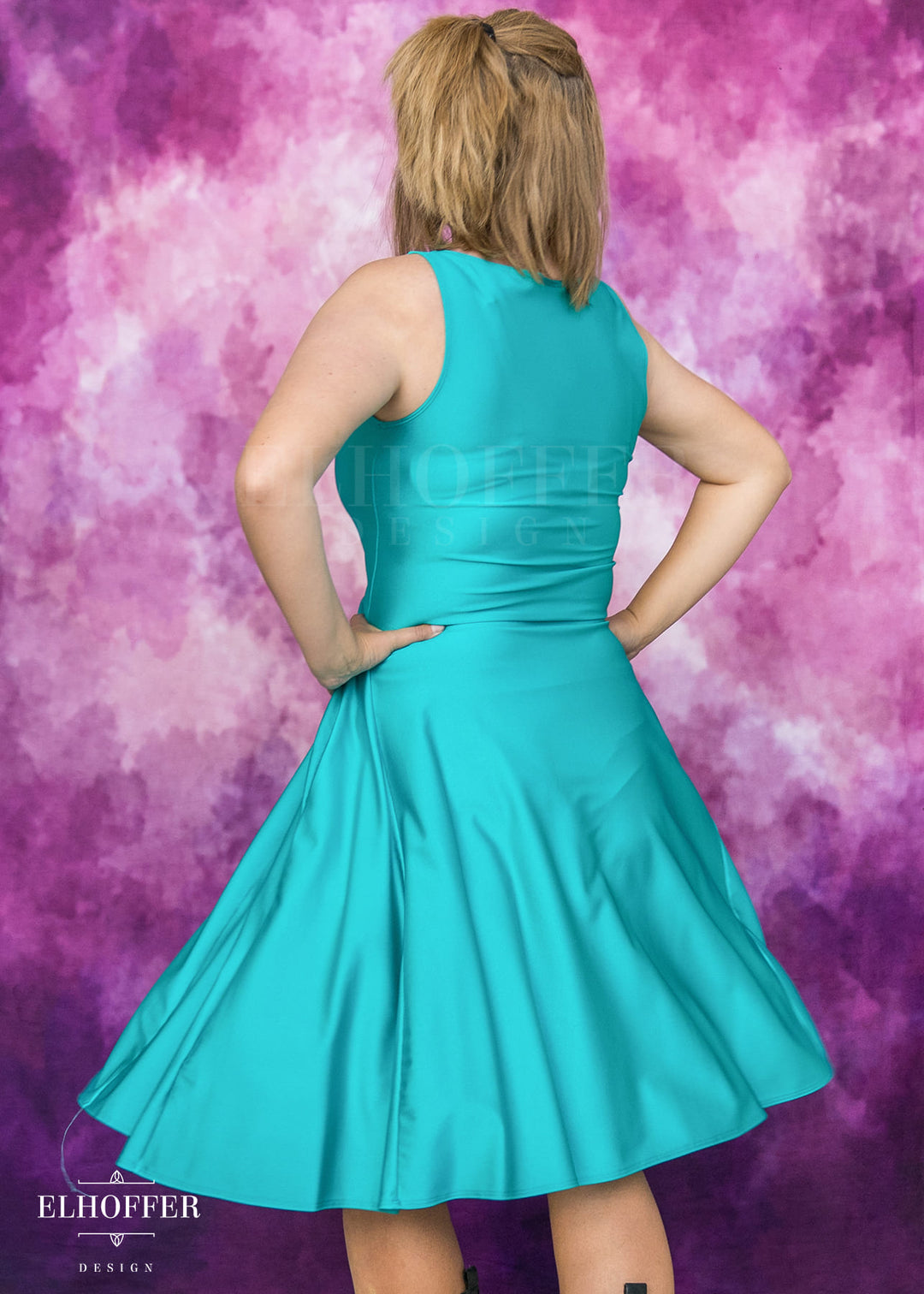 Essential Aquarius Knee Length Dress - Shiny Siren Green