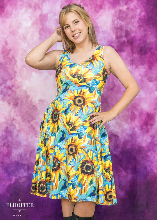 Essential Aquarius Knee Length Dress - Impressionist Sunflowers