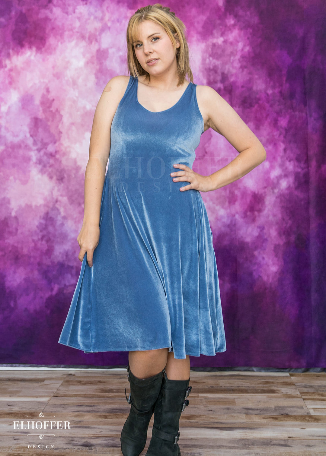 Essential Aquarius Knee Length Dress - Angelite Velvet