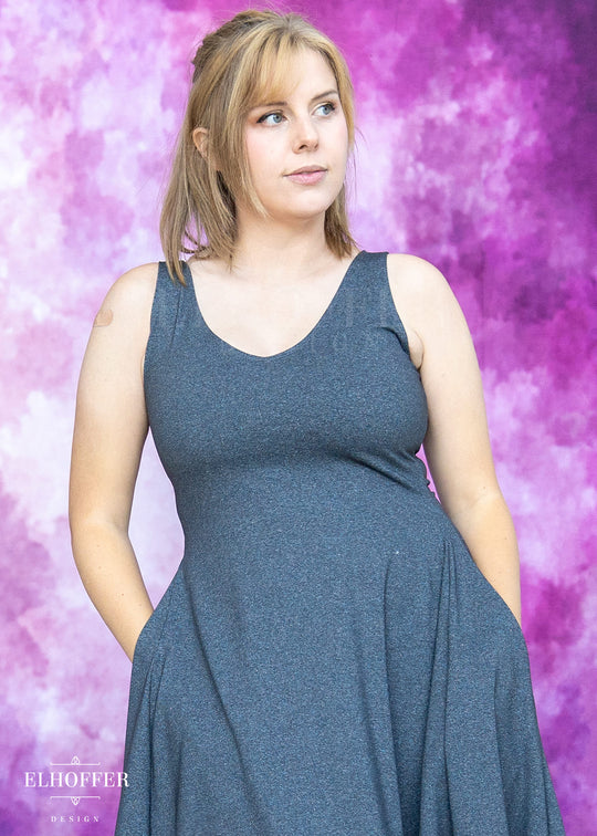 Essential Aquarius Knee Length Dress - Heathered Charcoal