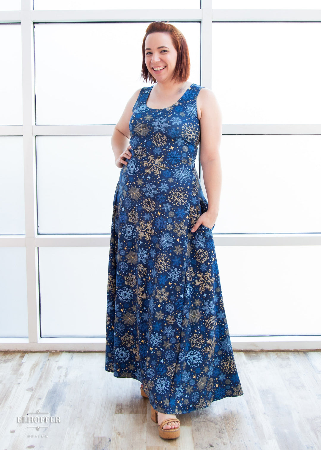 Essential Maxi Dress - Snowflakes