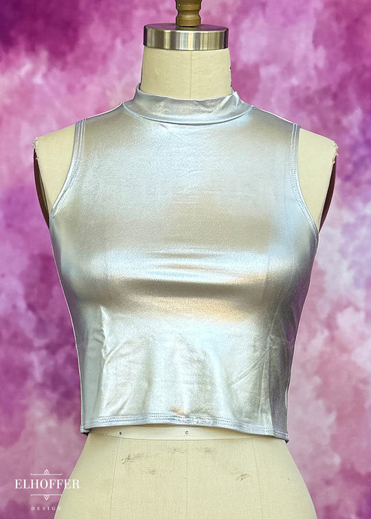 Essential Jes Crop Top - Silver Foil