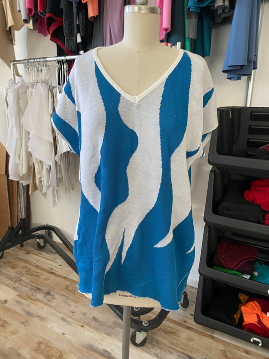 Sample Sale | Galactic Snips Kaftan Tunic - Head Tail Blue - One Size