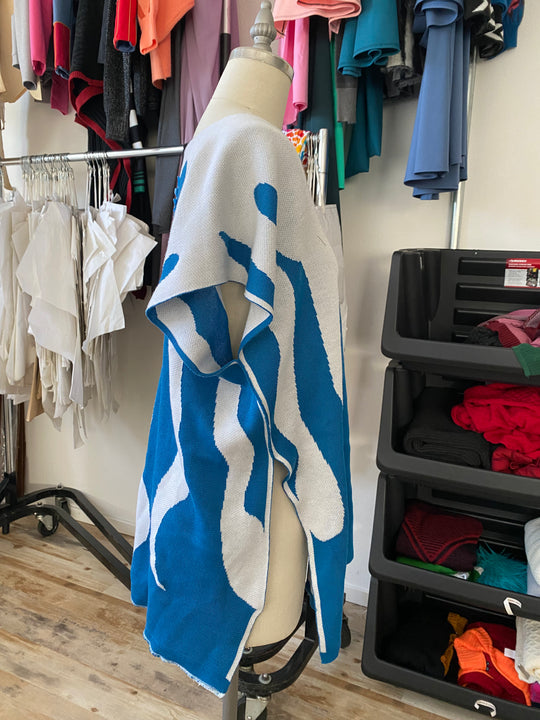 Sample Sale | Galactic Snips Kaftan Tunic w/ Thin Neck Edge - Head Tail Blue - One Size