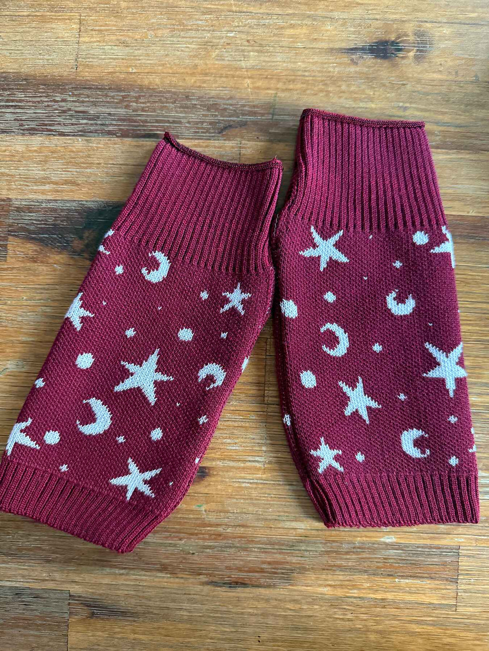 Starry Witch Fingerless Gloves - Crimson