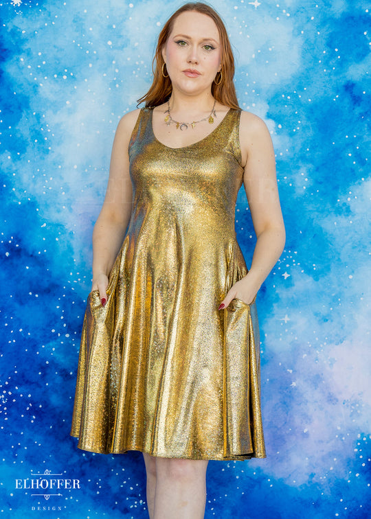 Essential Aquarius Knee Length Dress - Shattered Honmoon