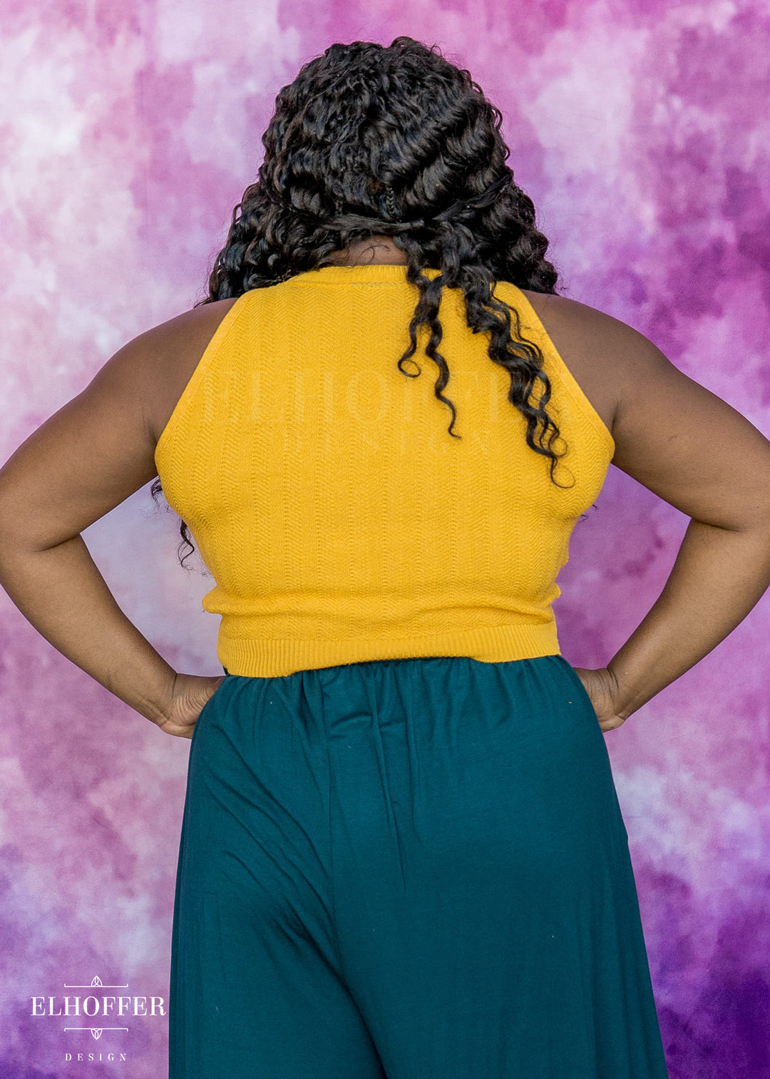 Essential Susan Crop Top - Mustard Chevron