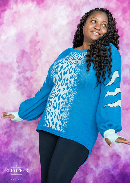 PREORDER - Blue Tiger Oversize Sweater