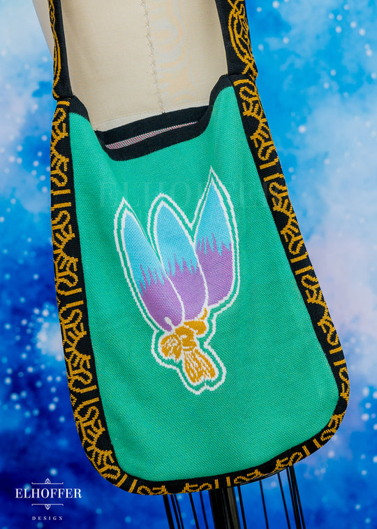 Cutest Maknae Satchel