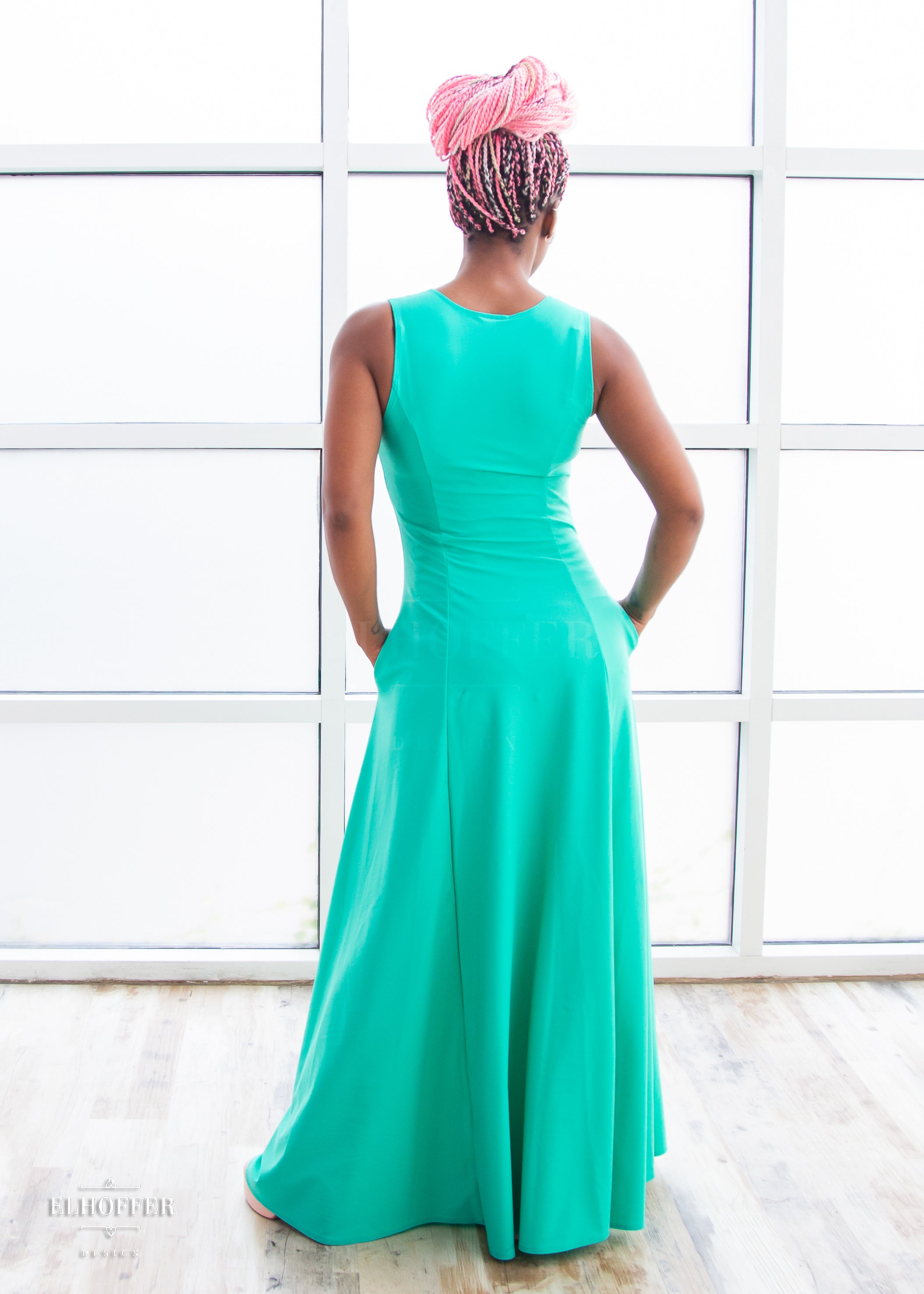 Essential Scorpio Maxi Dress - Princess Green