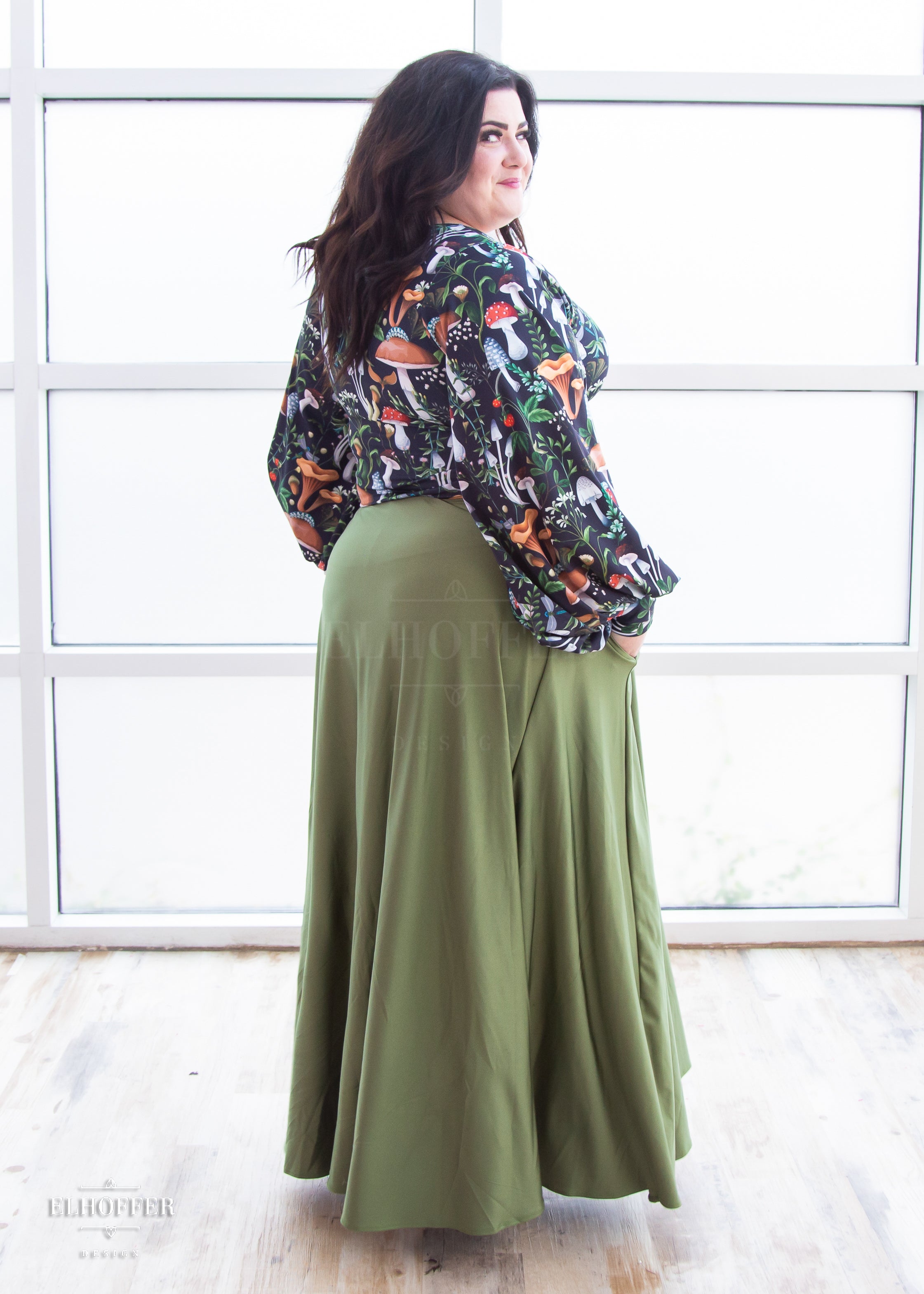 Essential Cindy Maxi Skirt - Olive Green