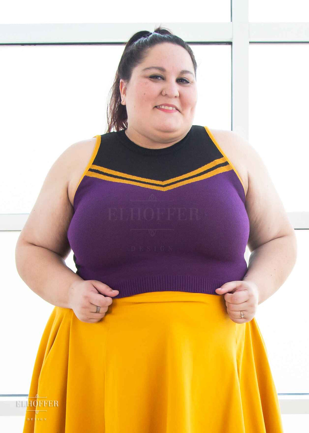 Caped Oracle Crop Top Top