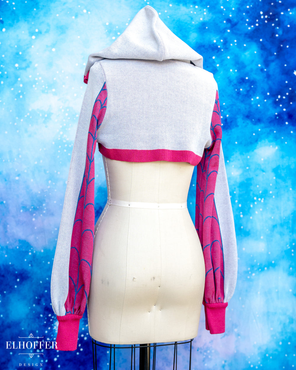 Spiderweb Capricorn Hooded Crop - Ghostie White
