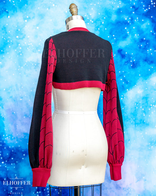 Spiderweb Capricorn Crew Crop - Ultimate Black