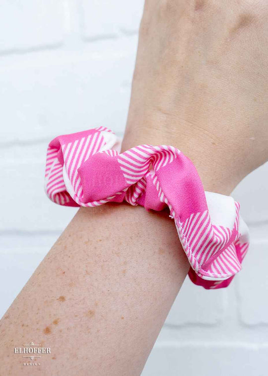 Doll Pink Gingham Scrunchie