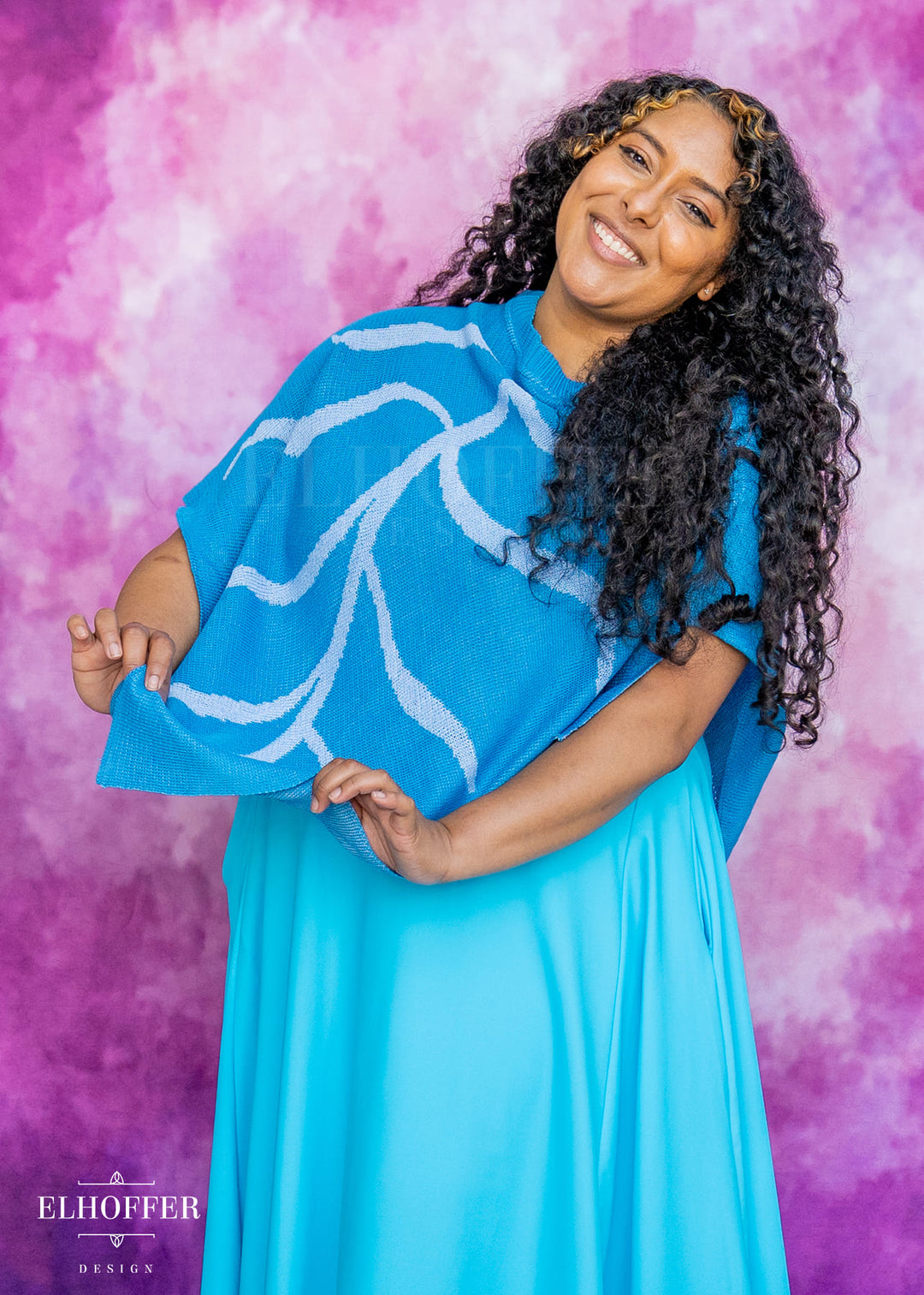 Essential Leaf Poncho - Frosty Blue