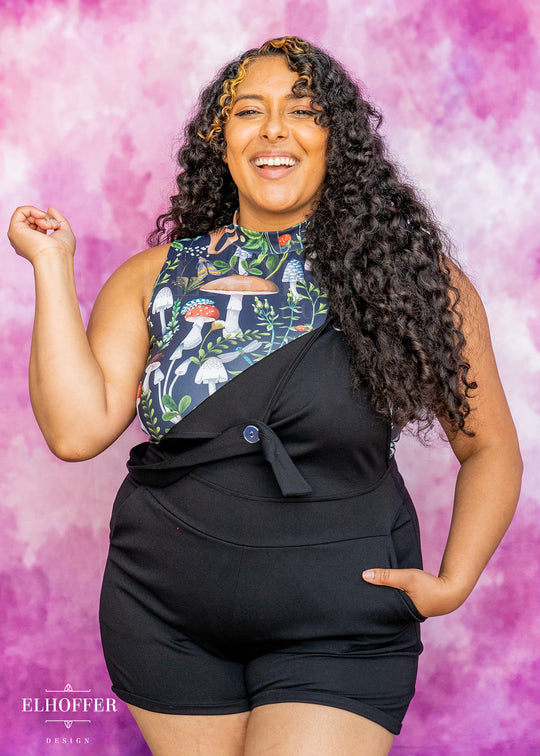 Essential Jes Crop Top - Foraging Mushroom