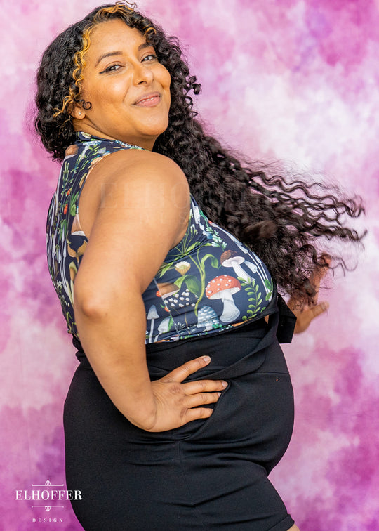 Essential Jes Crop Top - Foraging Mushroom