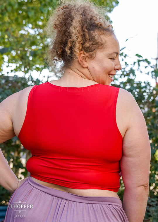 Essential Buffy Crop Top - Red