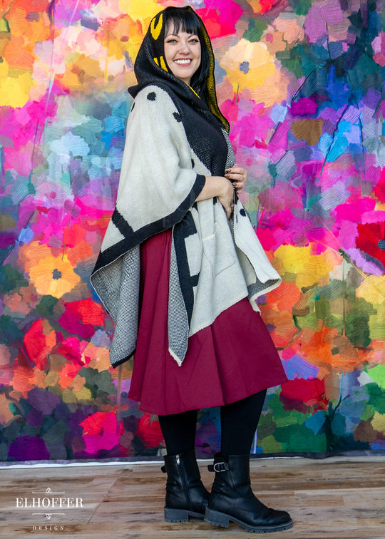 PREORDER - Sassy Magpie Hooded Poncho