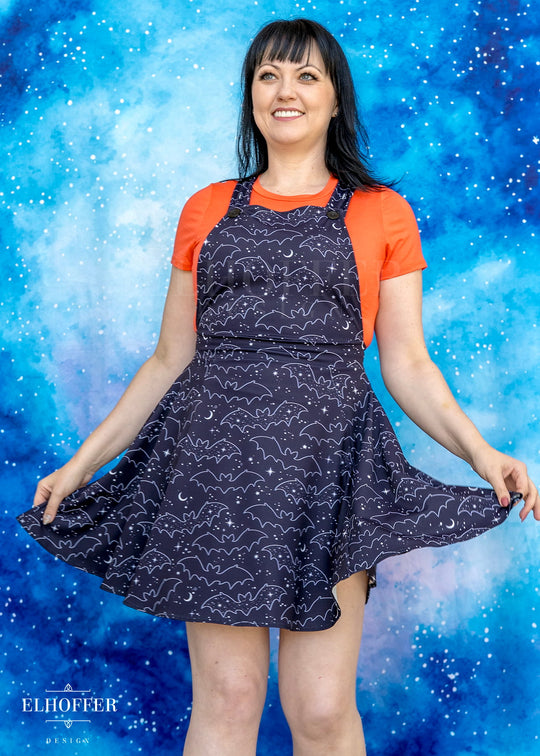 Essential Dorothy Pinafore - Batty Witch