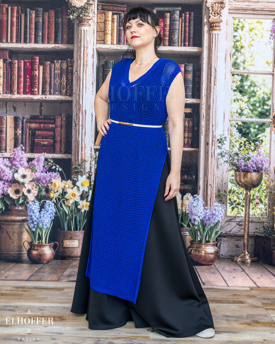 Essential Knight in Knitted Armor Tunic - Summerweight Cobalt