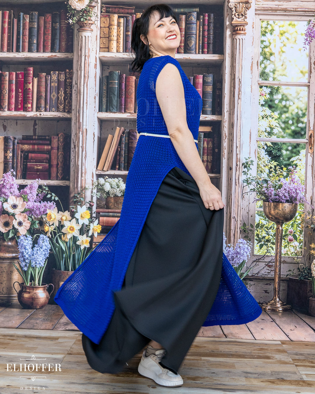 Essential Knight in Knitted Armor Tunic - Summerweight Cobalt