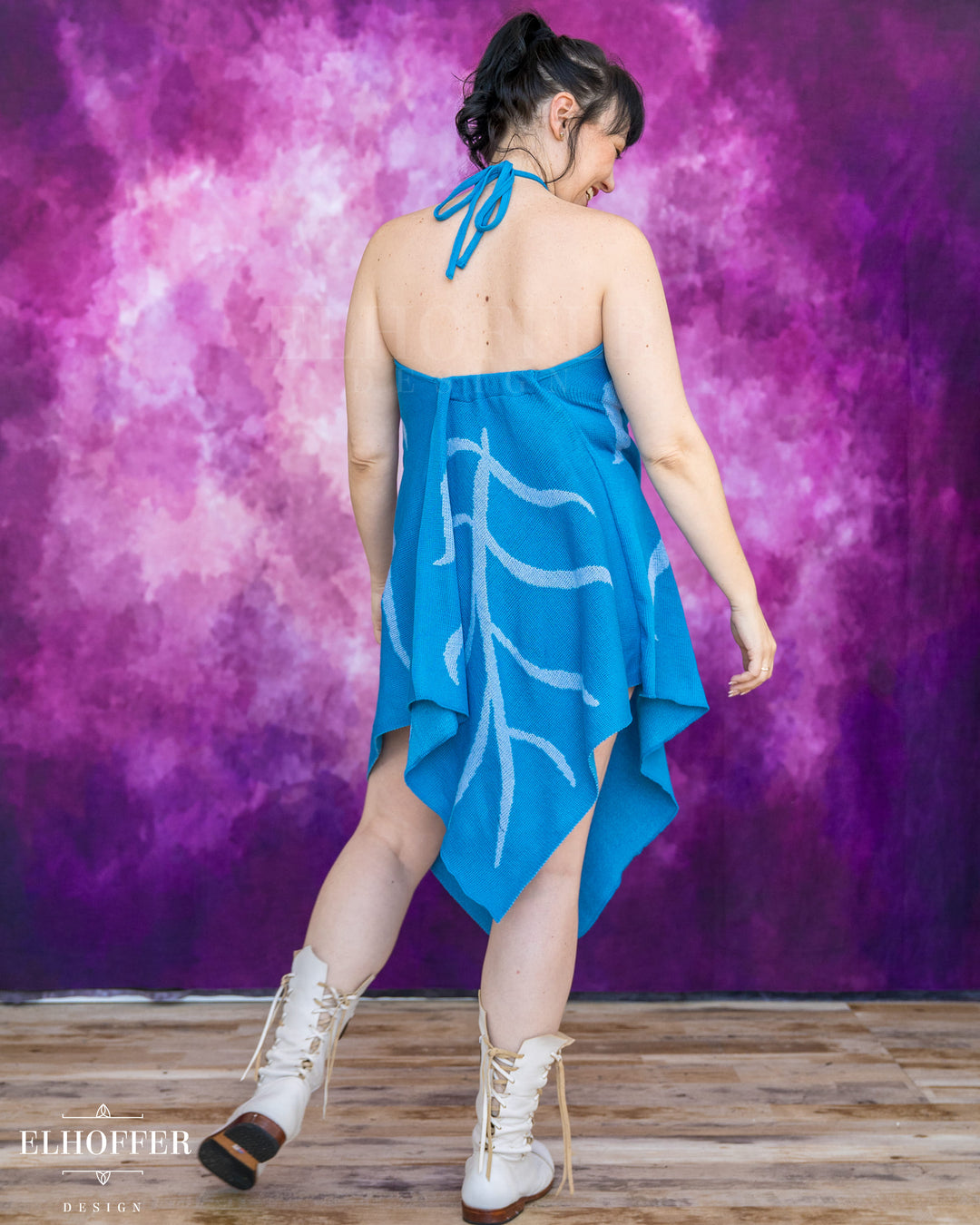 Customize Your Quest - Frosty Blue Leaf Knit