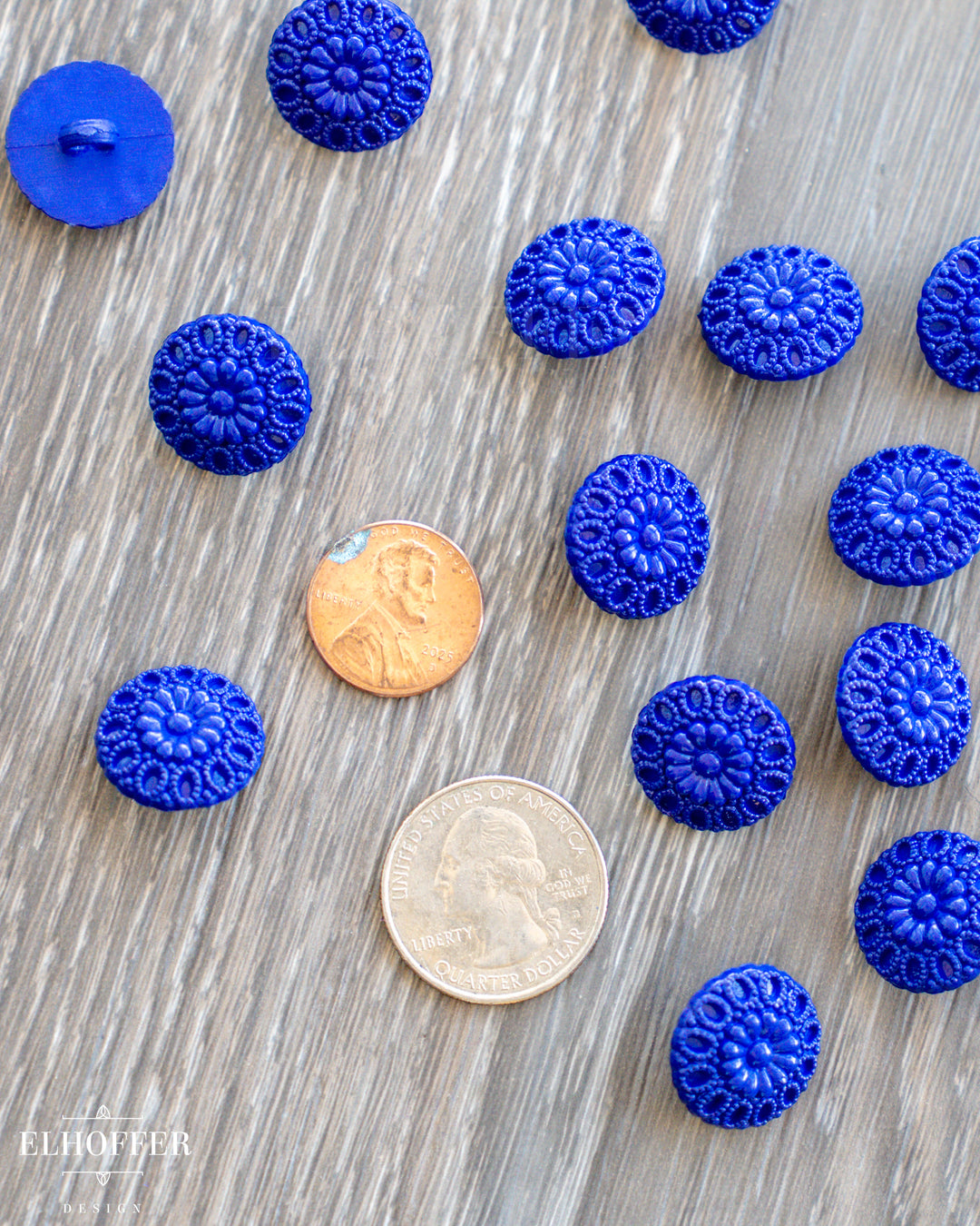 Indigo Floral Filigree Shank Buttons - Plastic - 28L