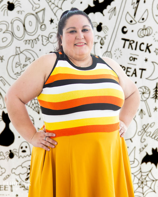 Essential Susan Crop Top - Candy Corn