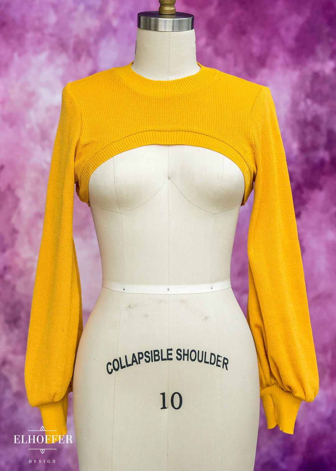 Essential Capricorn Crew Crop - Mustard Gold