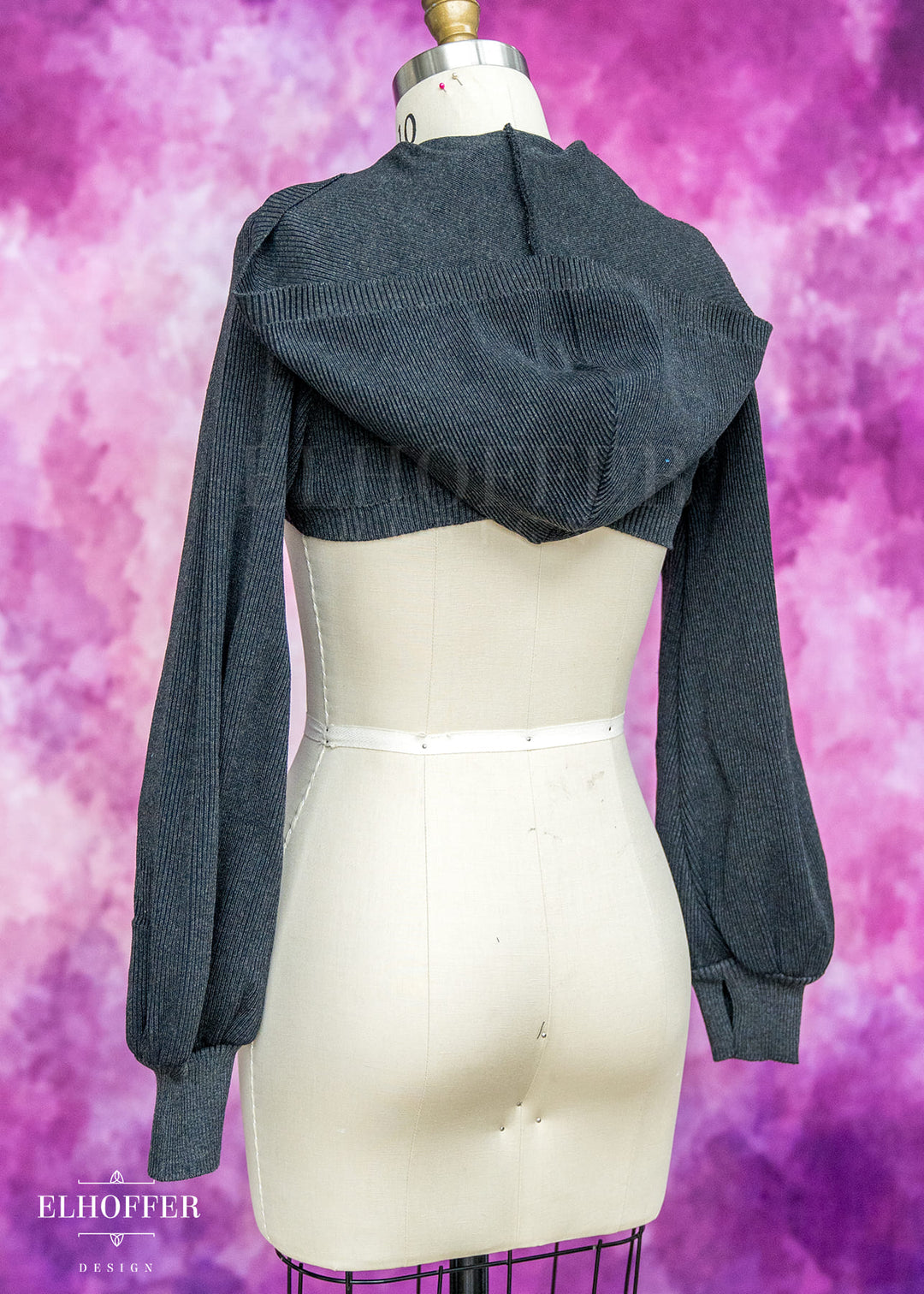 Essential Capricorn Crop Hoodie - Heathered Charcoal