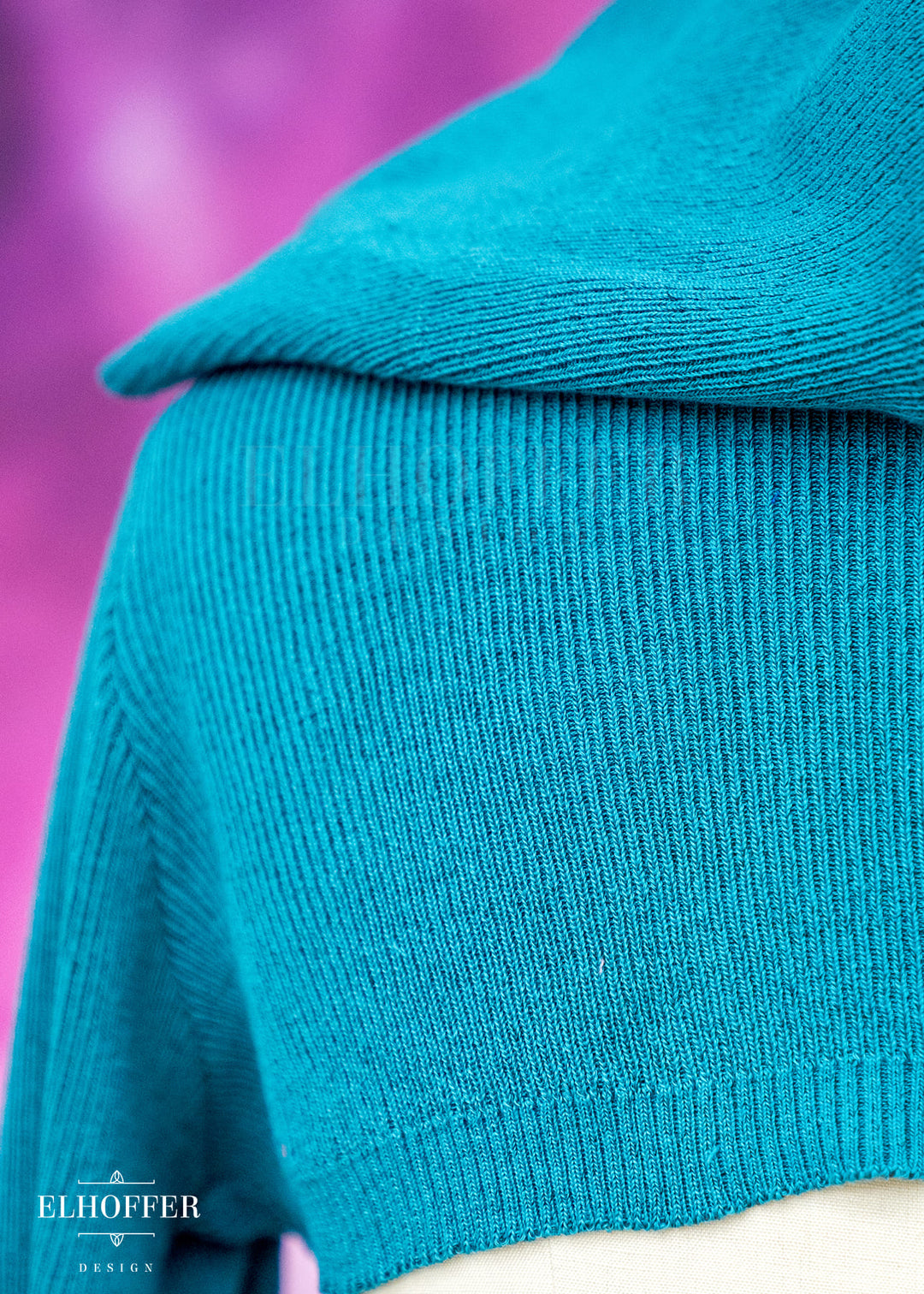 Essential Capricorn Crop Hoodie - Runic Teal