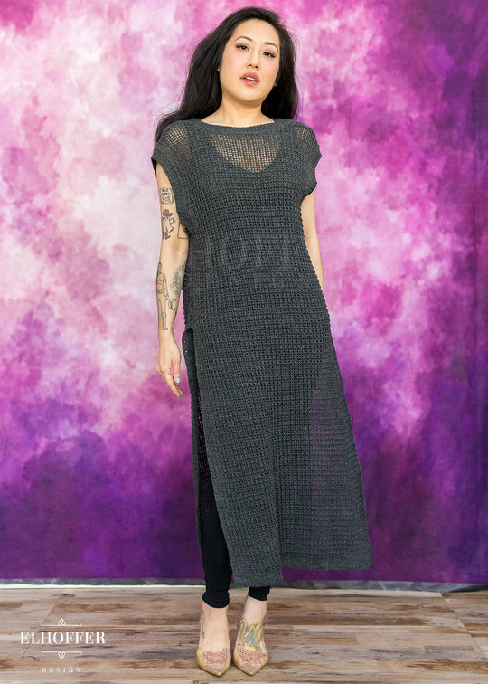 Essential Knight in Knitted Armor Tunic - Charcoal Grey