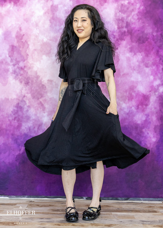 Essential Luisa Wrap Dress - Cozy Black