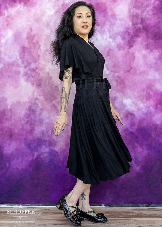 Essential Luisa Wrap Dress - Cozy Black