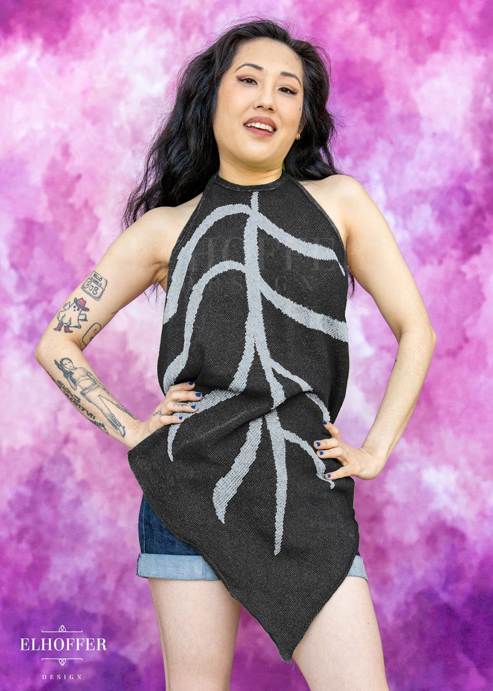 Essential Leaf Handkerchief Top - Shadow Black