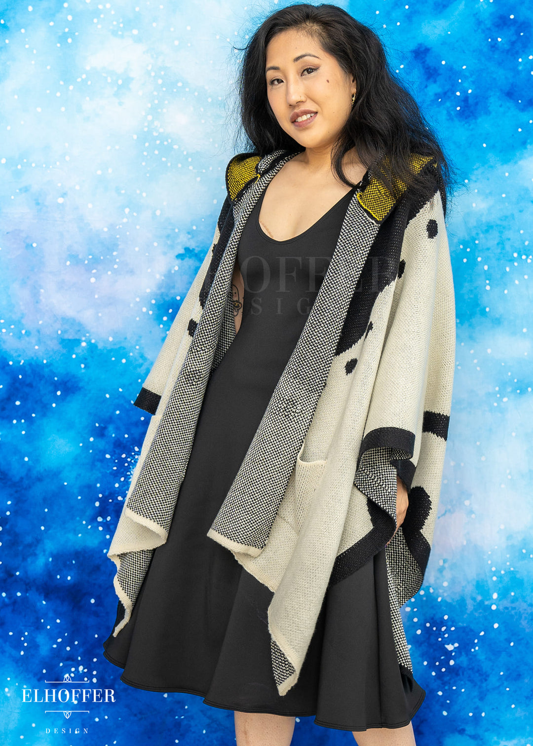 PREORDER - Sassy Magpie Hooded Poncho