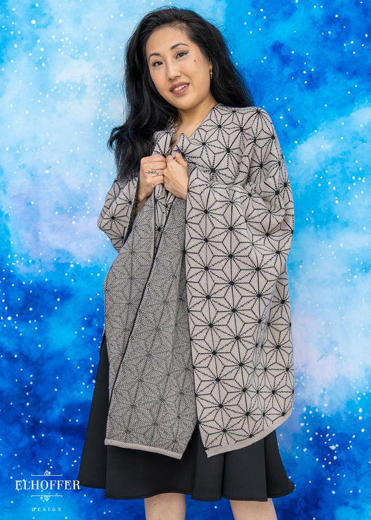 Precious Demon Poncho - Manga Grey