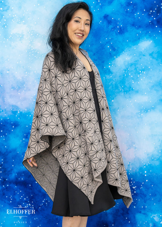 Precious Demon Poncho - Manga Grey